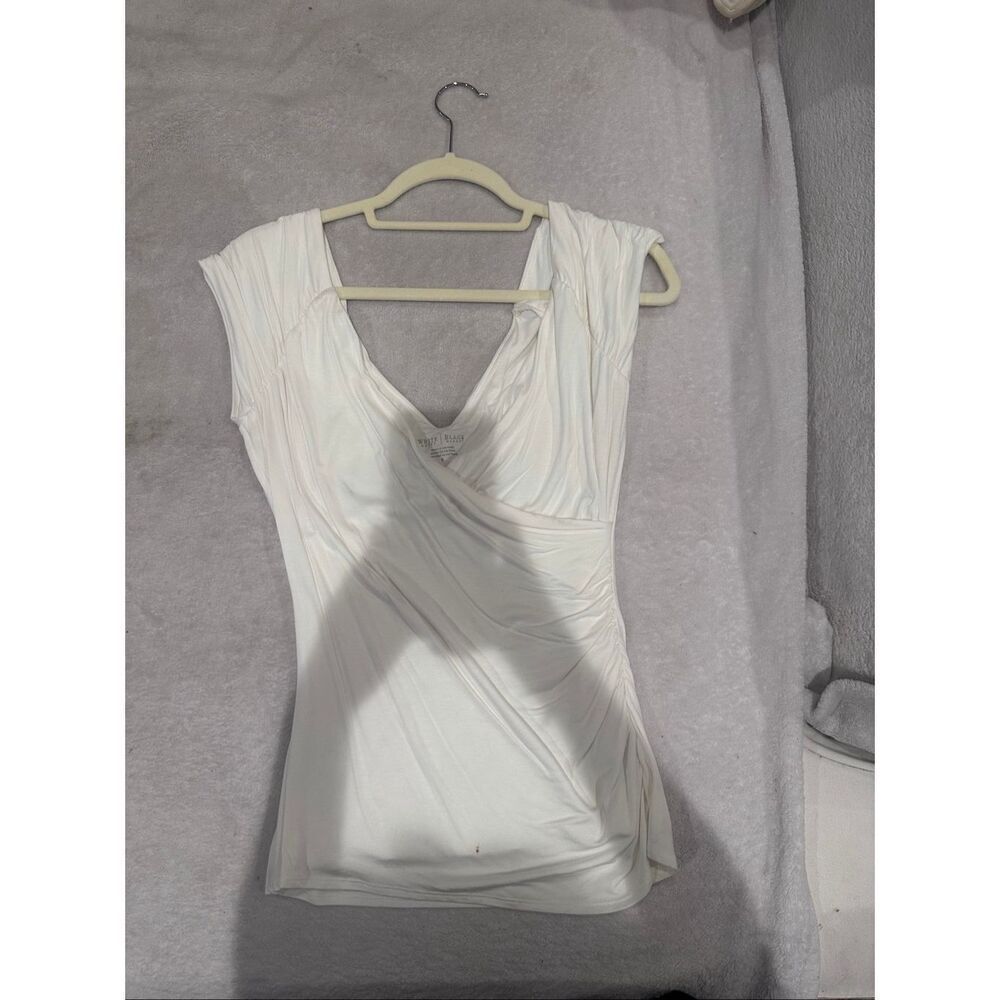 WHITE HOUSE BLACK MARKET women’s open shoulder white top size S